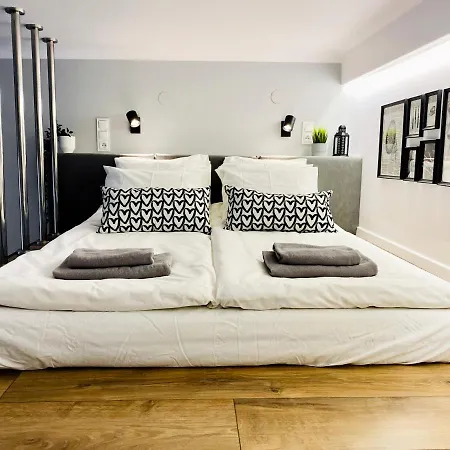 Cozy With Mezzanine - Old Town, Kazimierz Apartman *